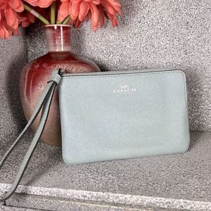 Coach Baby Blue Vintage Sparkly Wristlet Zippered Wallet Pouch Leather